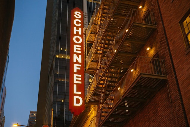 Schoenfeld Theatre